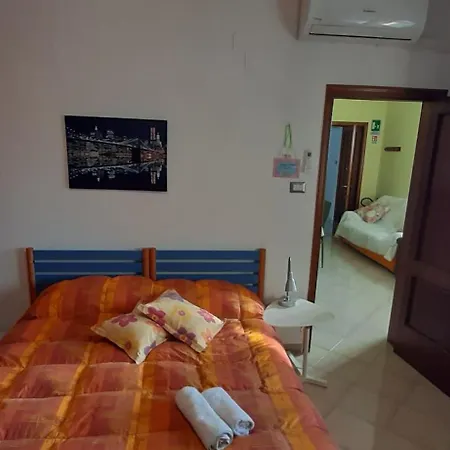 Eden House Apartment *