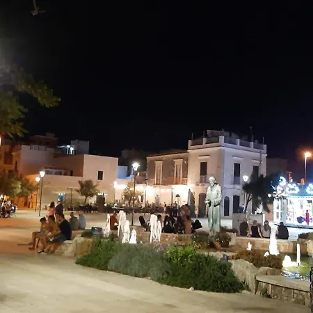 Eden House * Bari